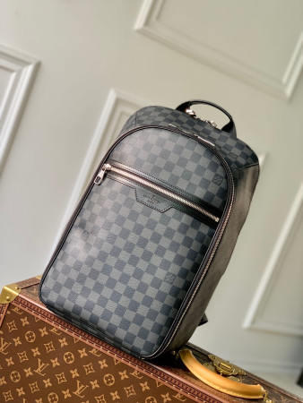 LV MICHAEL BACKPACK NV2 N45279