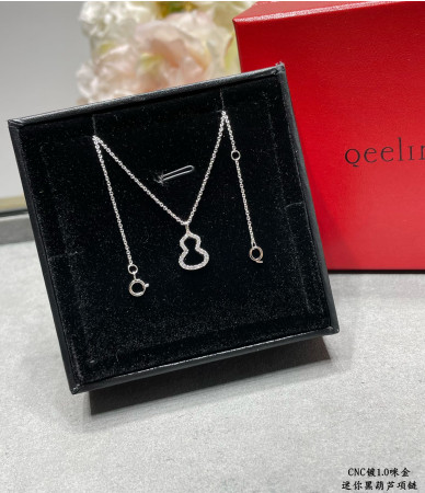 Qeelin Mini Gourd Necklace