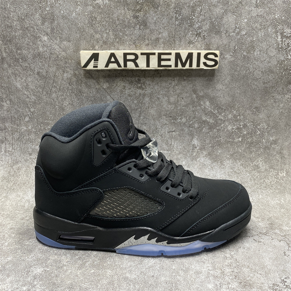 AIR JORDAN 5 RETRO SE 'BLACK CAT'