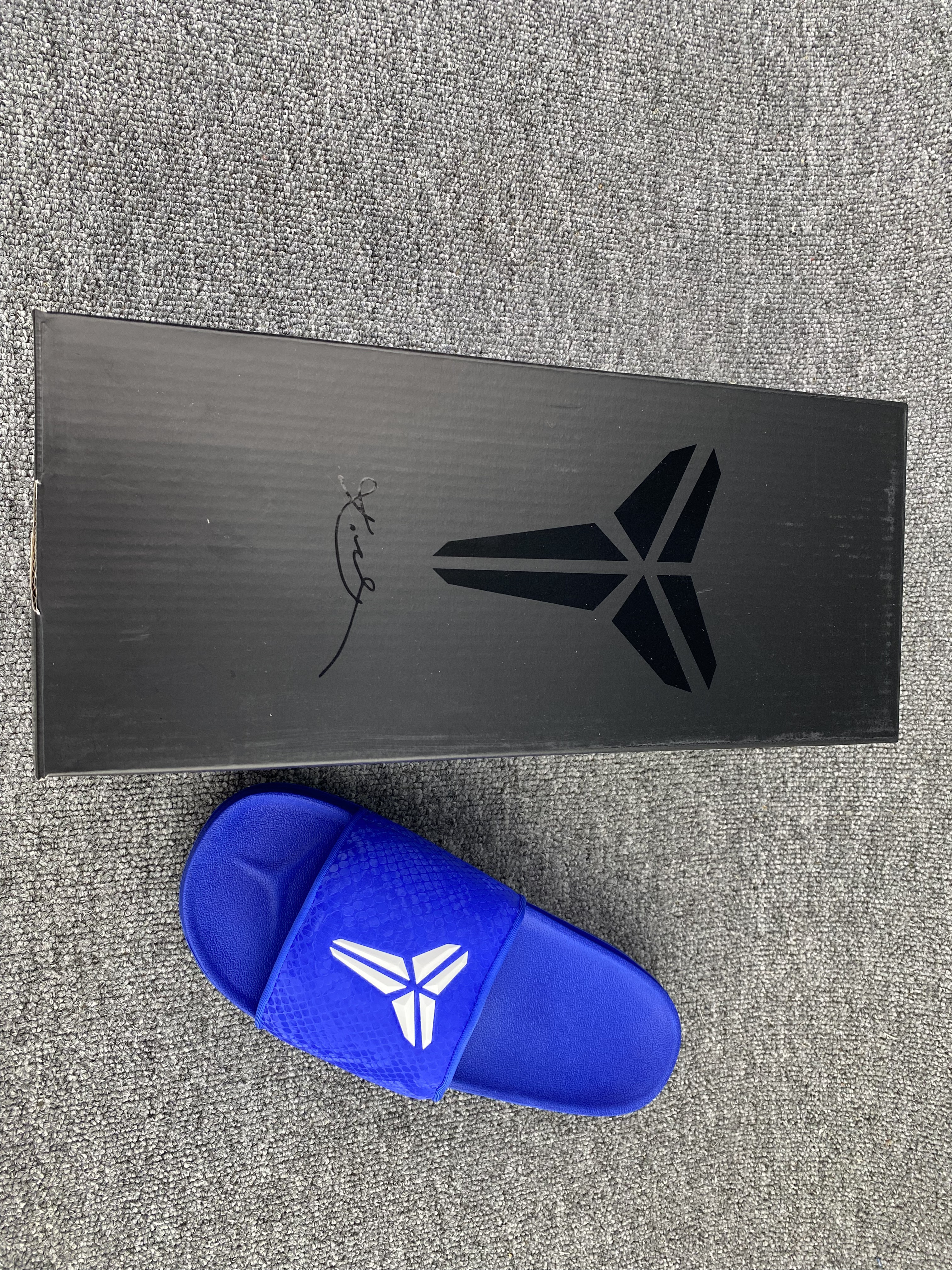 UA Nike Offcourt Slide