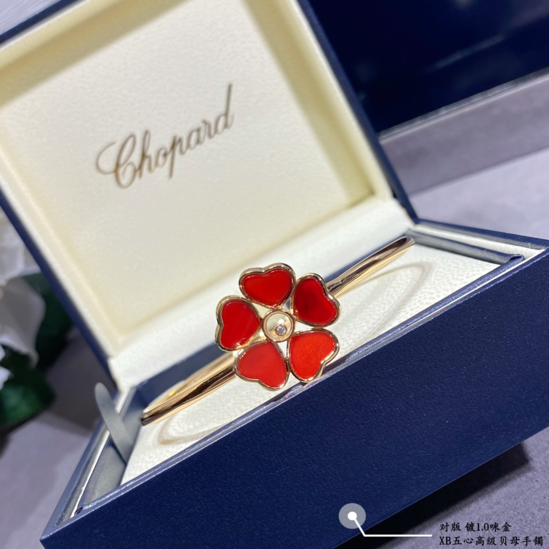 chopard five He**ts mother-of-pearl bracelet