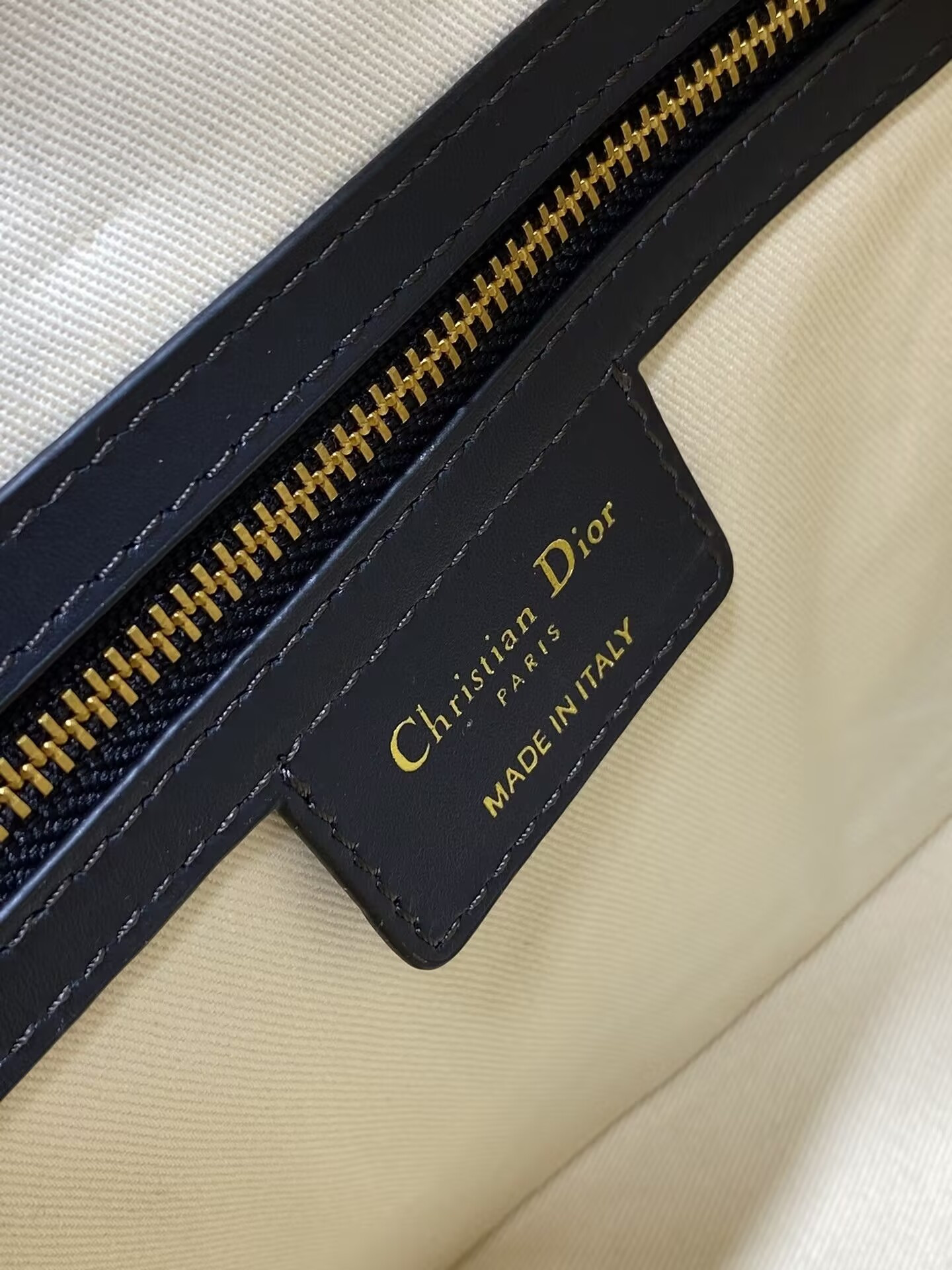 D*or medium d-vibe bowling bag 25x16x9.5cm