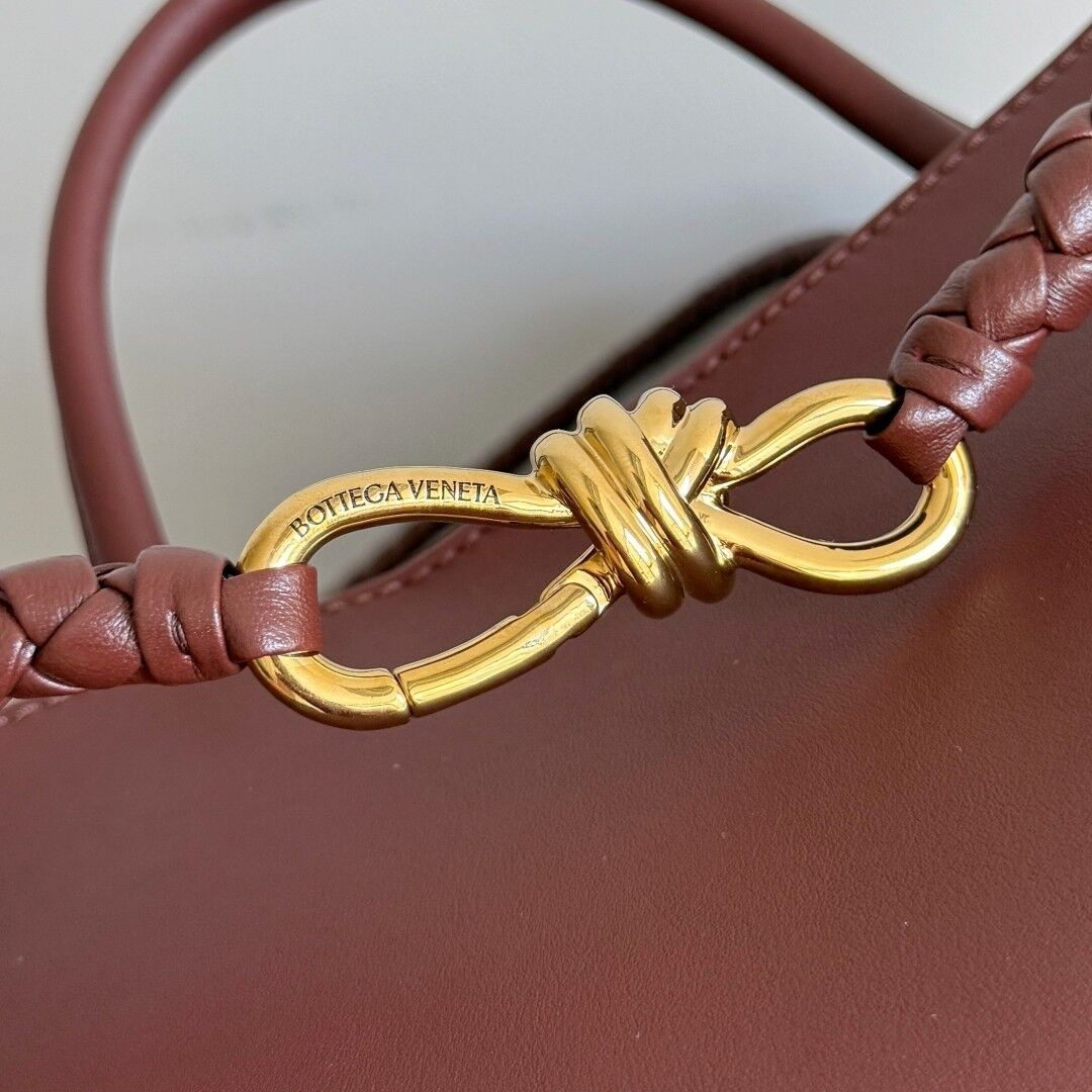 bo*te*ga Ve*ne*ta medium andiamo 32x25x11cm