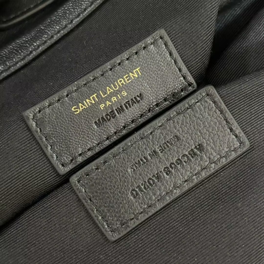 Y*L jamie pochon in lambskin 38x33x2cm