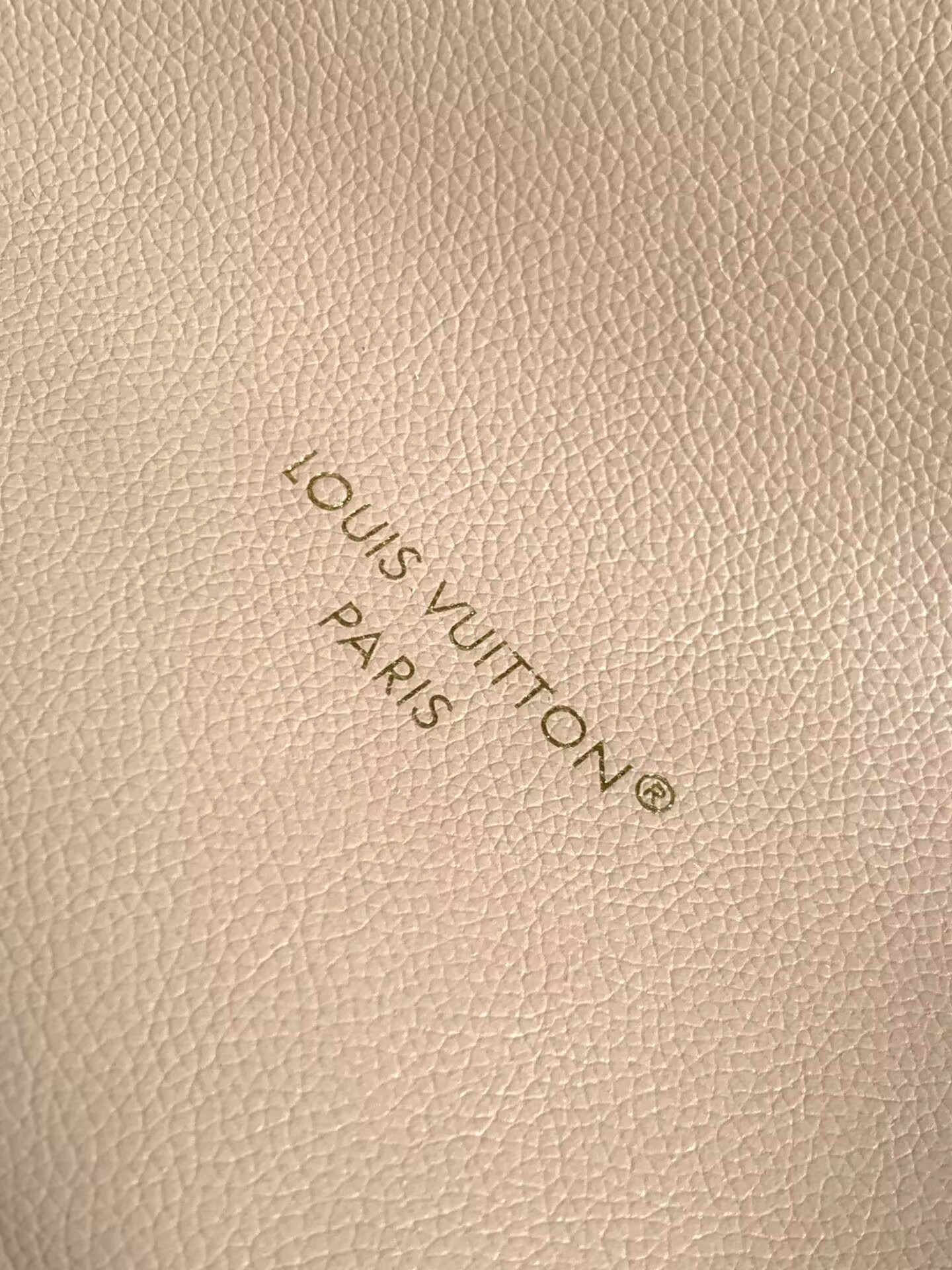 LV Neverfull Inside Out MM M25665 31x28x14cm Without Box