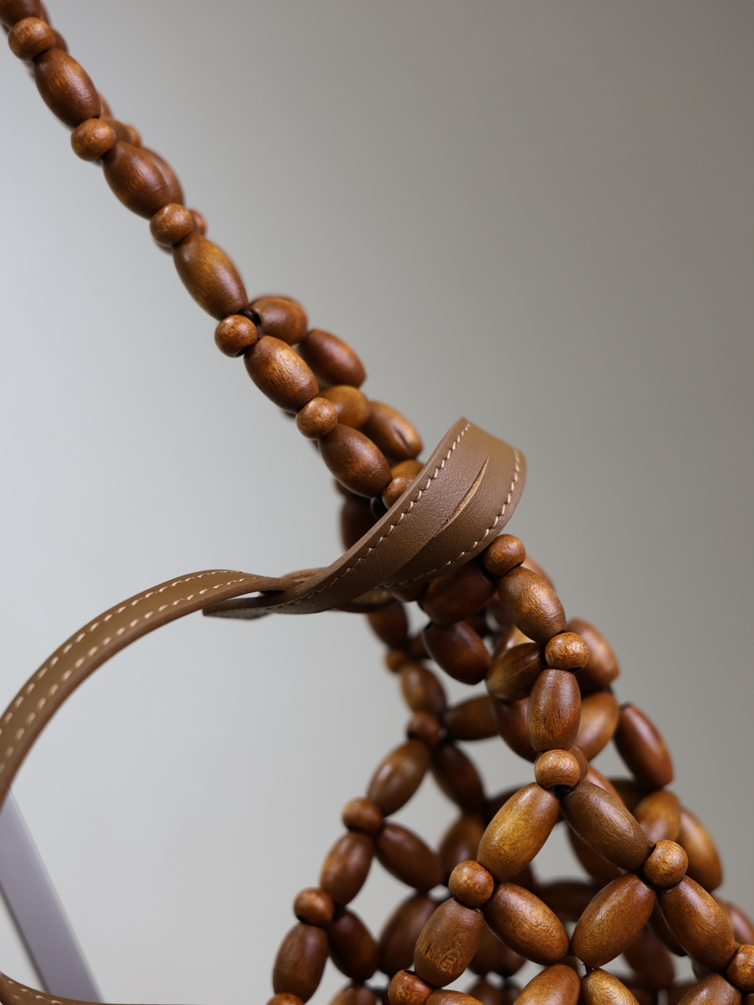 Y*L le 5 à 7 wood beads 23x22x8.5cm