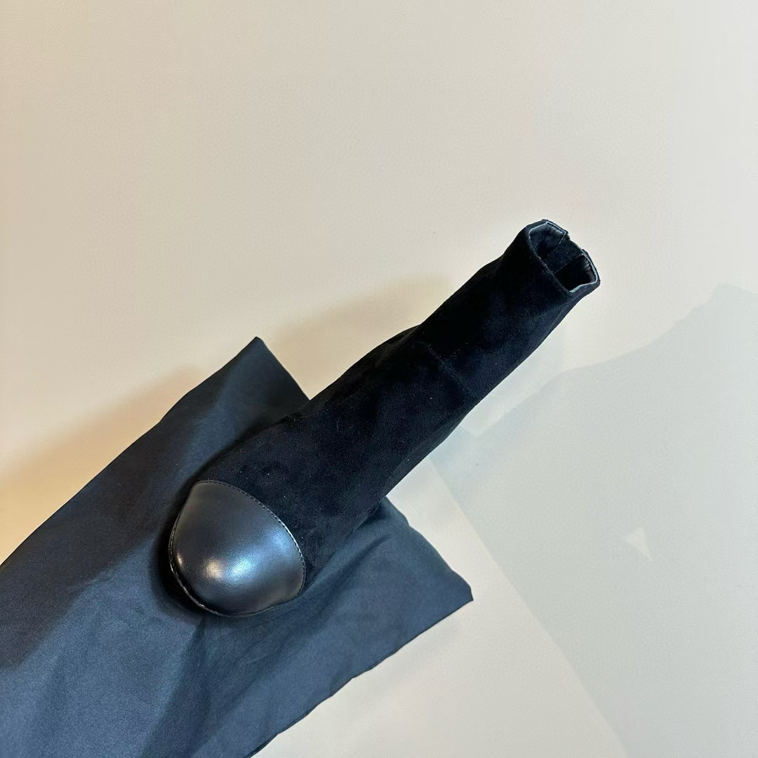 Ch*el short boots suede calfskin & lambskin black