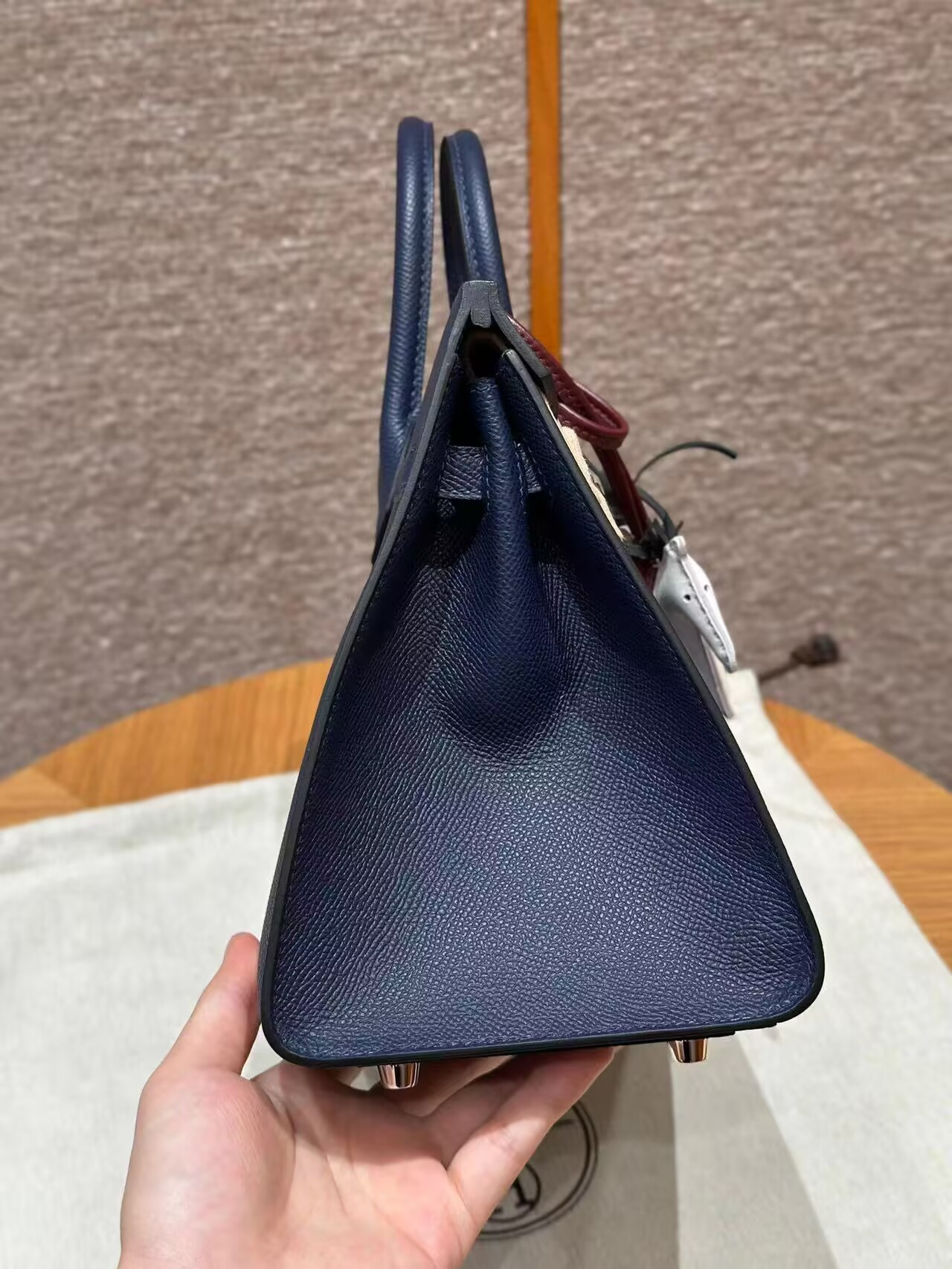 HERMÈS BIRKIN EPSOM 25 30 (Horse charm not included)