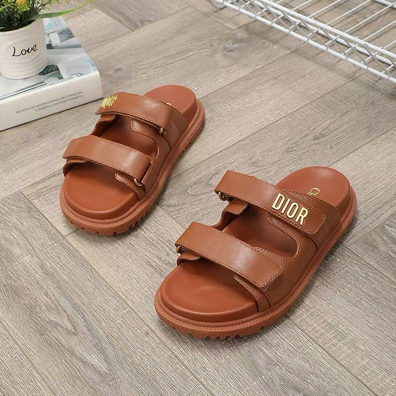 ua D*or D*oract sandal