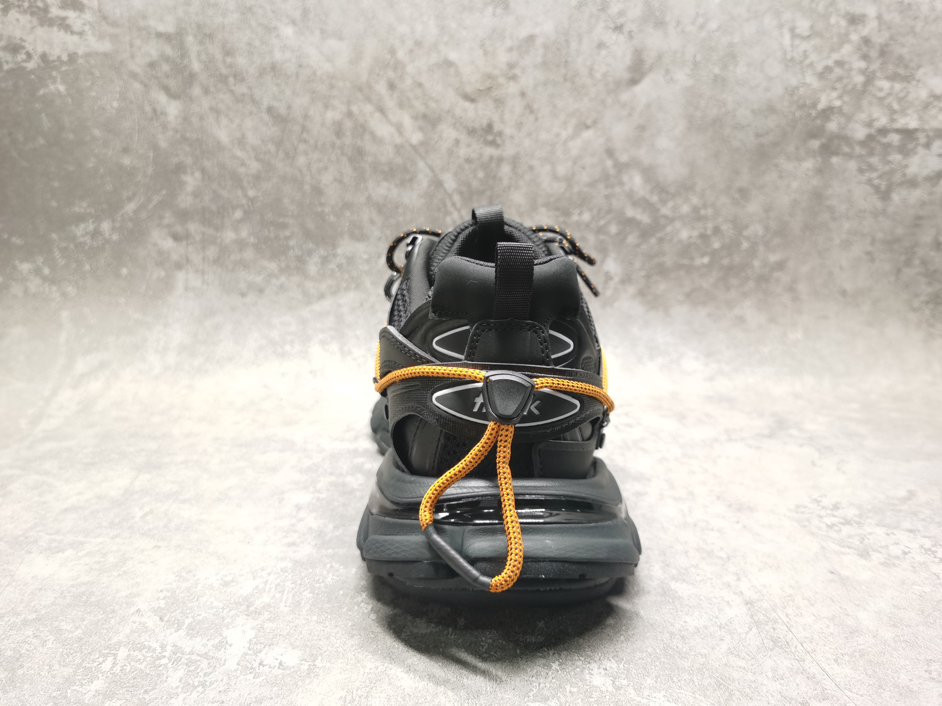 UA Balenciga Sneaker