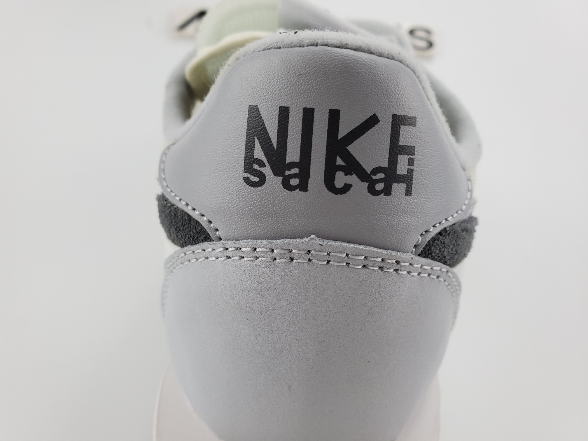 Nike LD Waffle Sacai White Grey