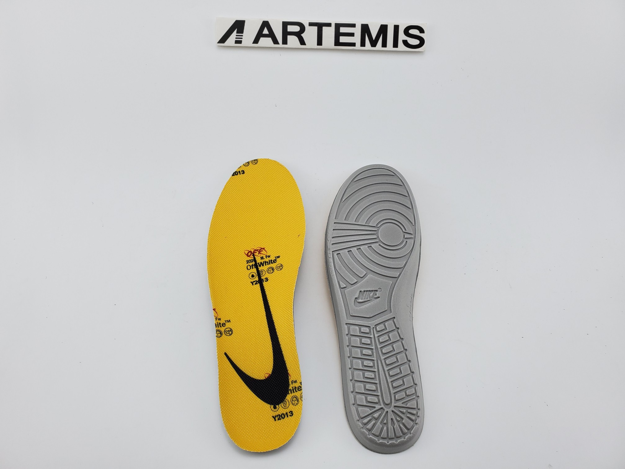 Nike Dunk Low Off-White Michigan