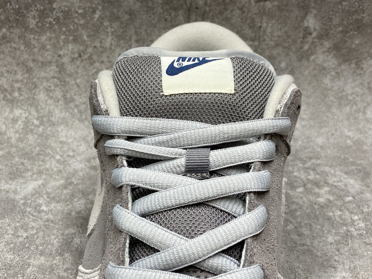 Nike SB Dunk Low London