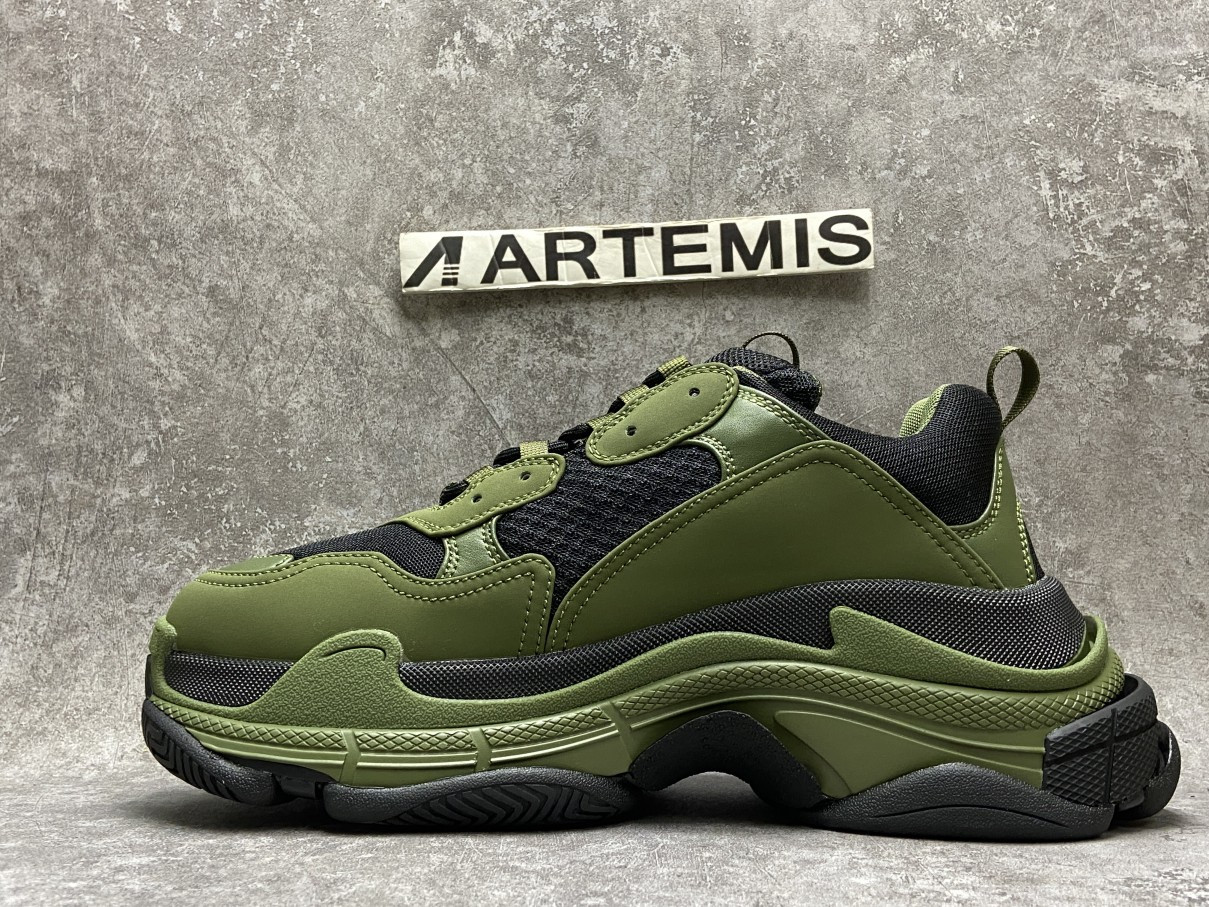 Balenciga Triple S Army Green