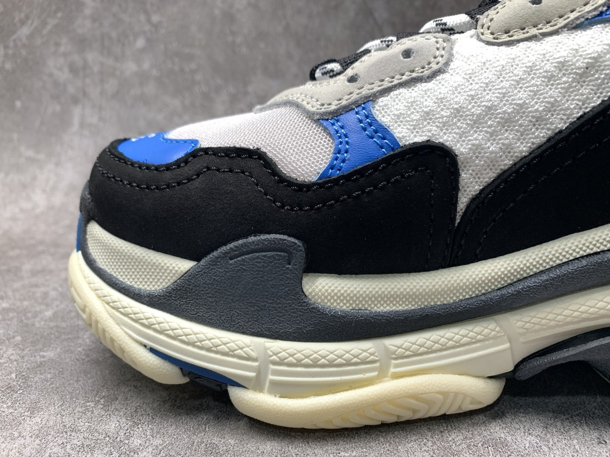 Balenciga Triple S Sneaker Black Blue White