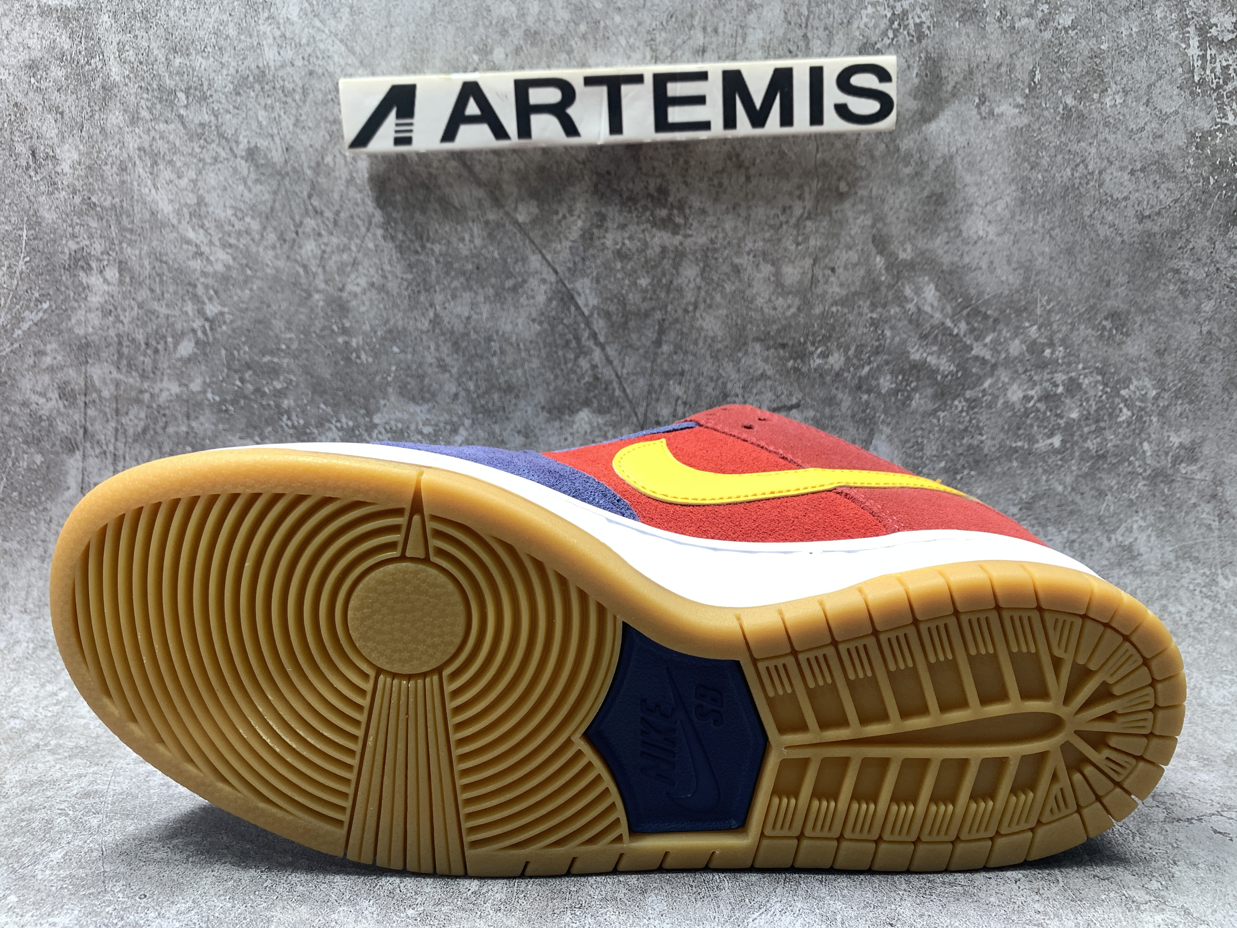 Nike SB Dunk Low Barcelona