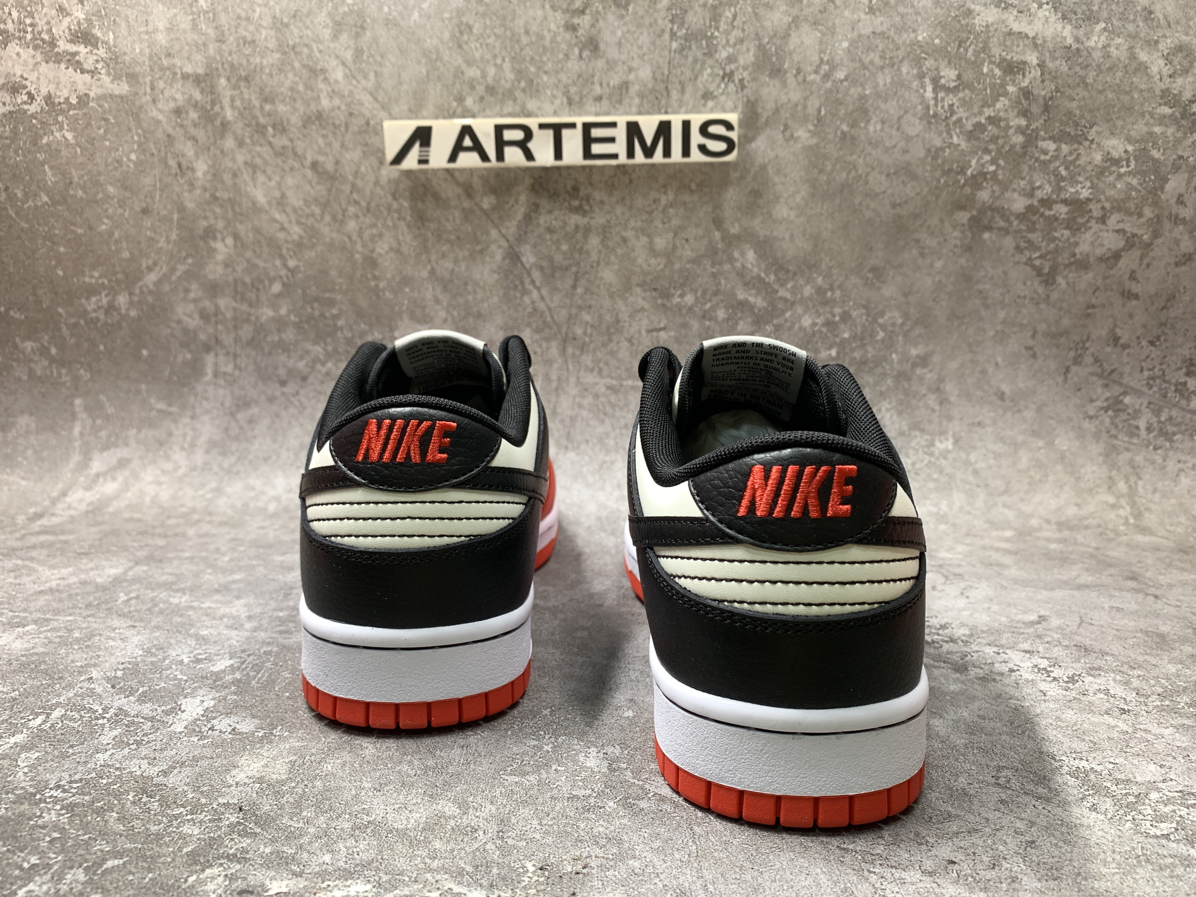 Nike Dunk Low EMB NBA 75th Anniversary