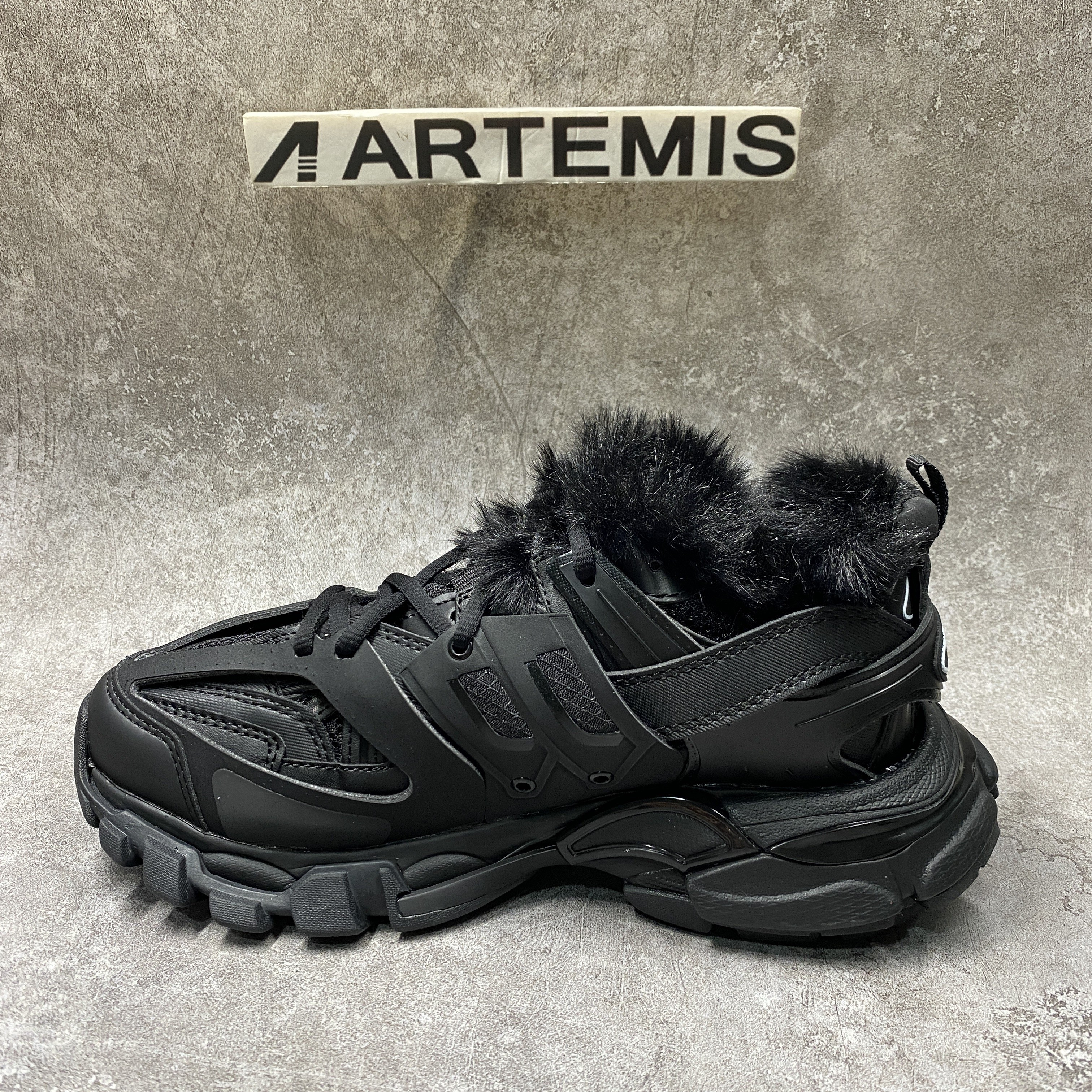 Balenciga Track Sneaker Black Fur