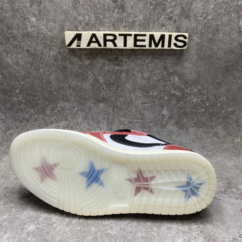 Air Jordan 1 Retro Low OG Trophy Room