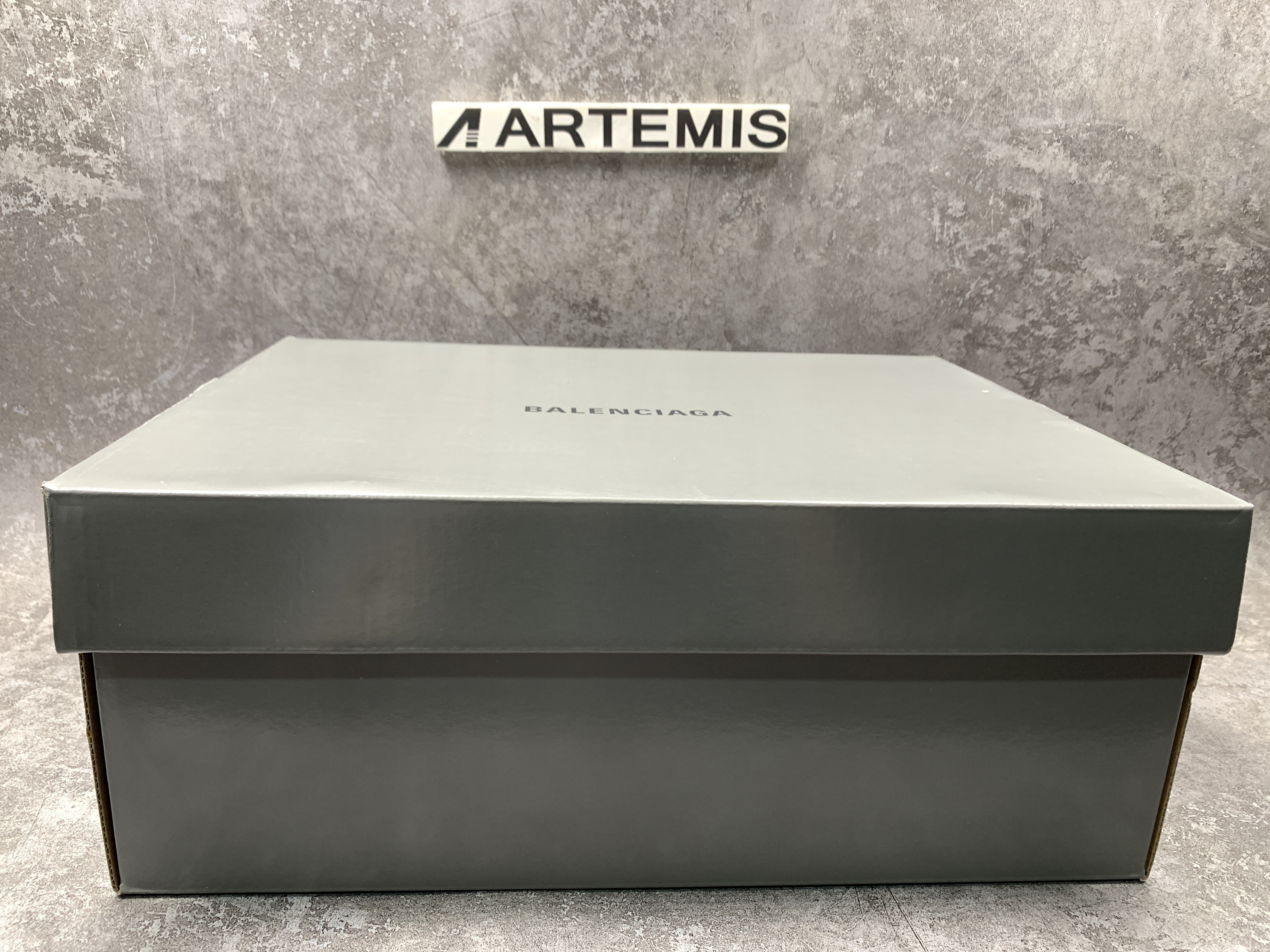 Balenciga Triple S Sneaker White and Metal Grey