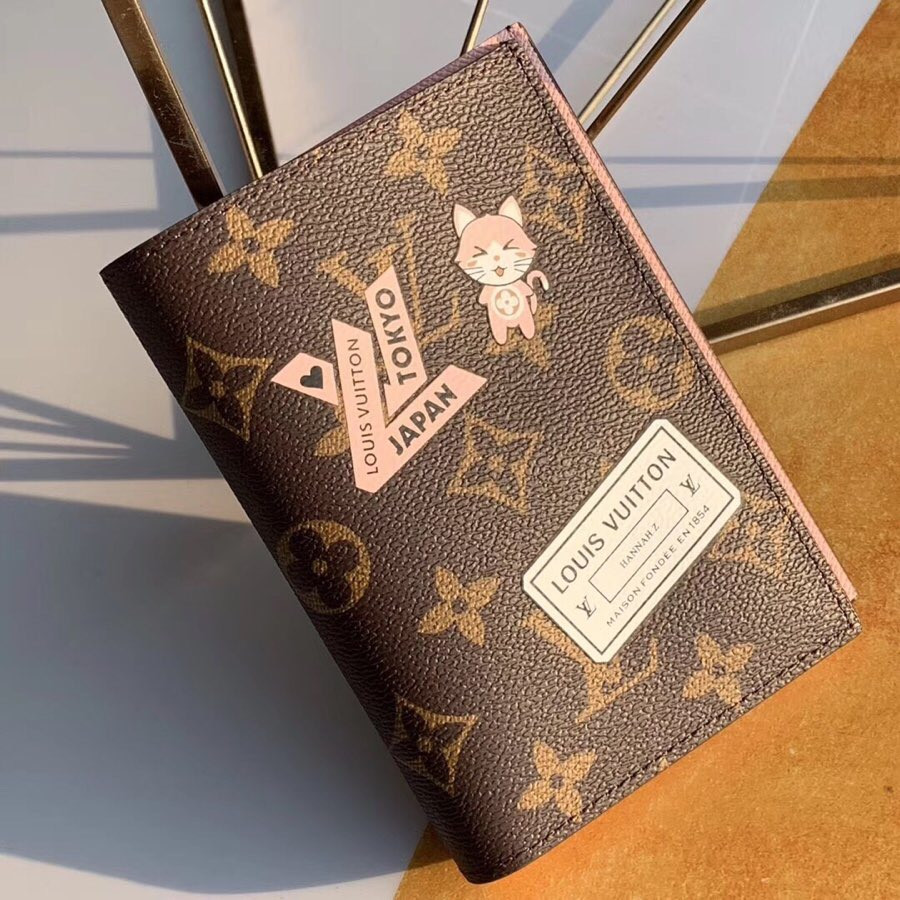 LV Passport cover