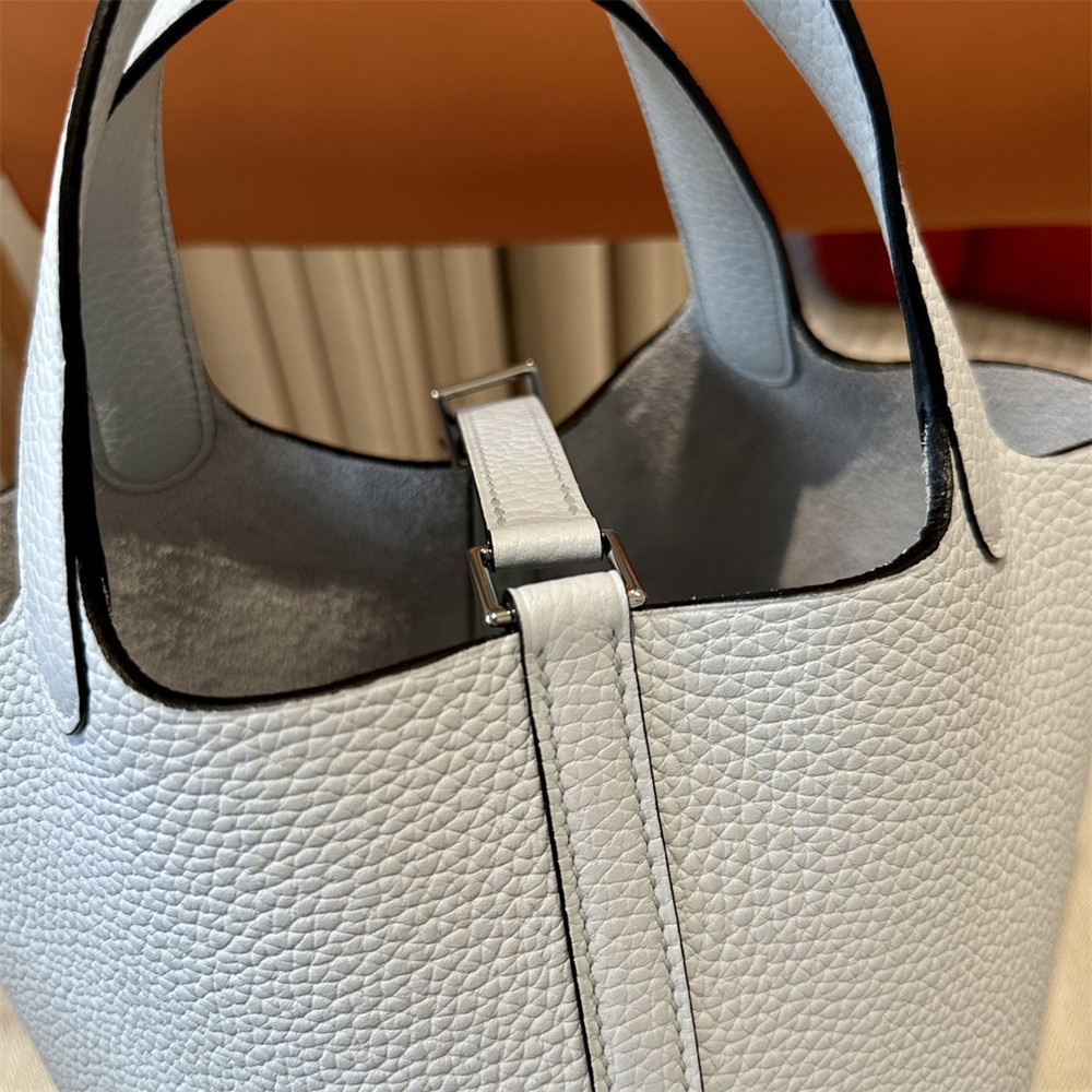 H**me5 picotin 18cm haze blue without original box