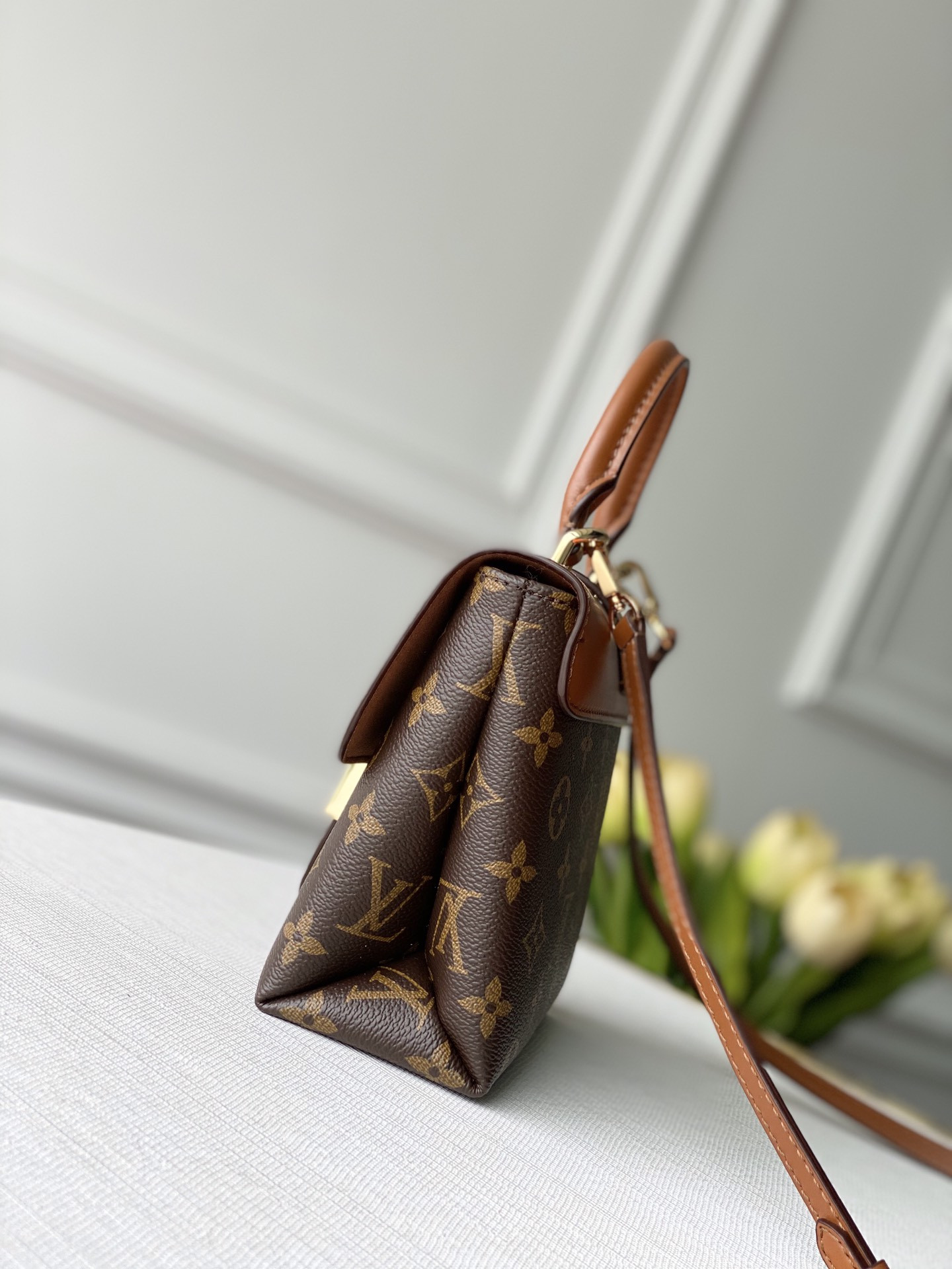 LV Locky BB BROWN 7.9 x 6.3 x 3 inches