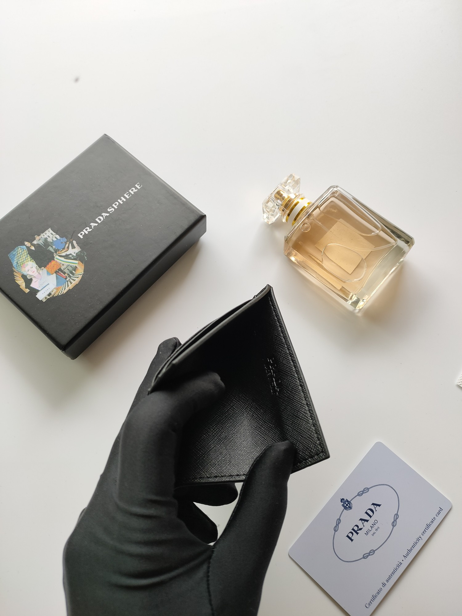 Pra*a card holder 8-10cm