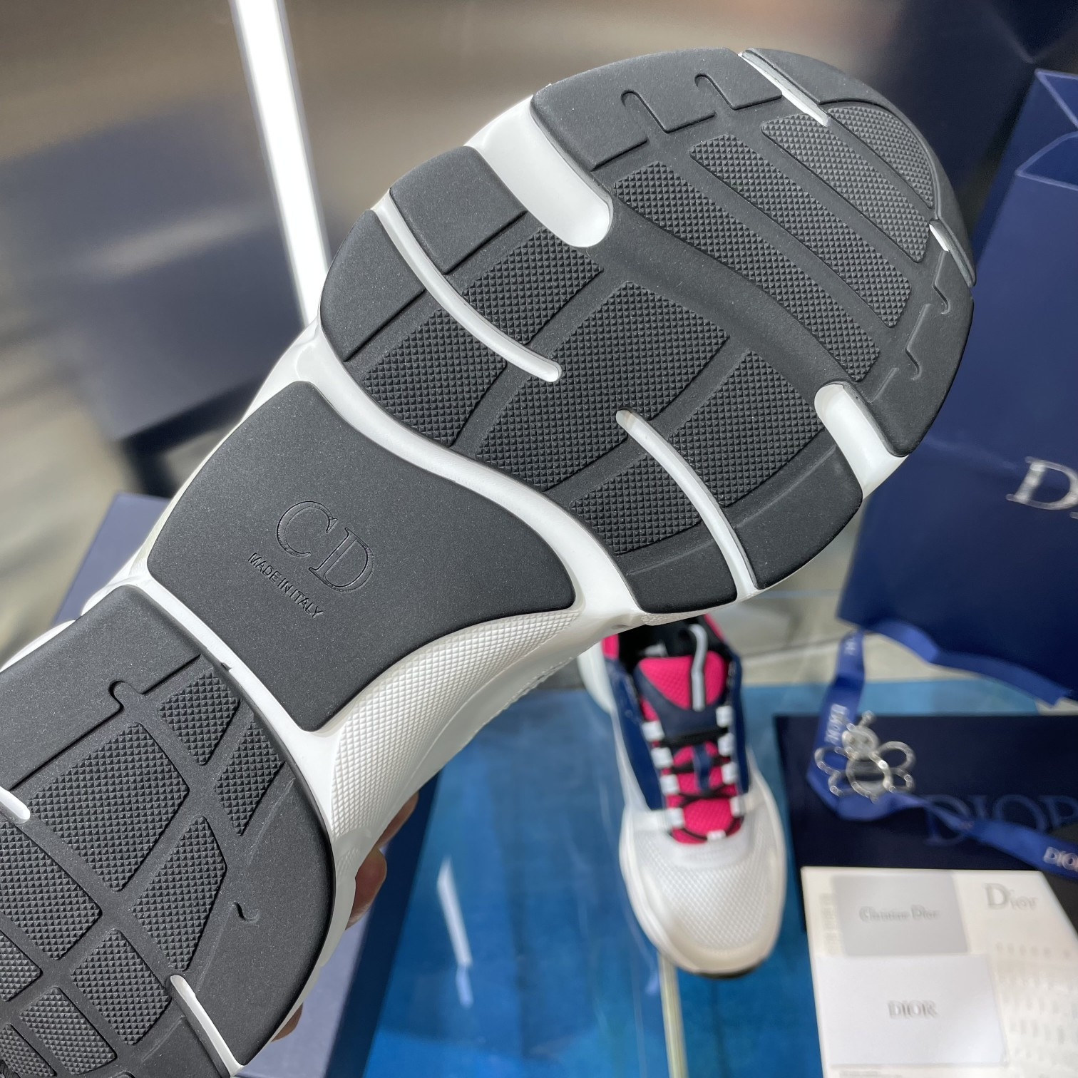 ua D*or b22 sneaker
