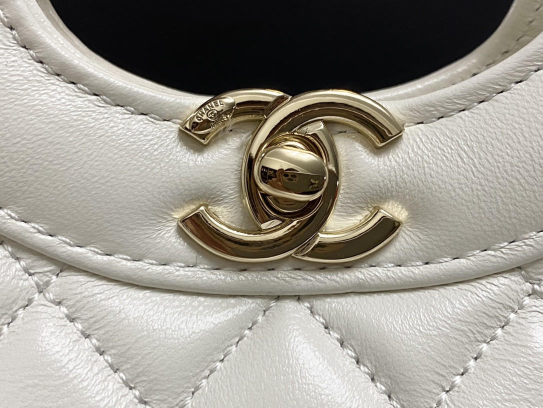 Ch*el mini shopping bag shiny lambskin & gold-tone metal 22x23x5.5cm