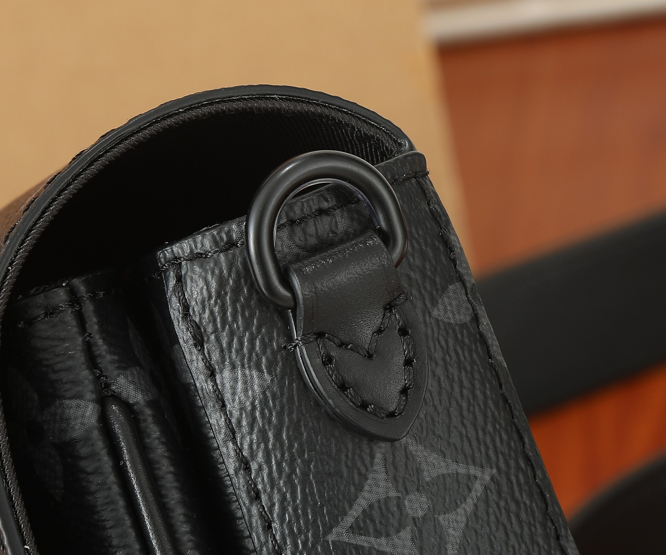 LV Montsouris Wearable Wallet M83567  8.7 x 4.7 x 2.4 in