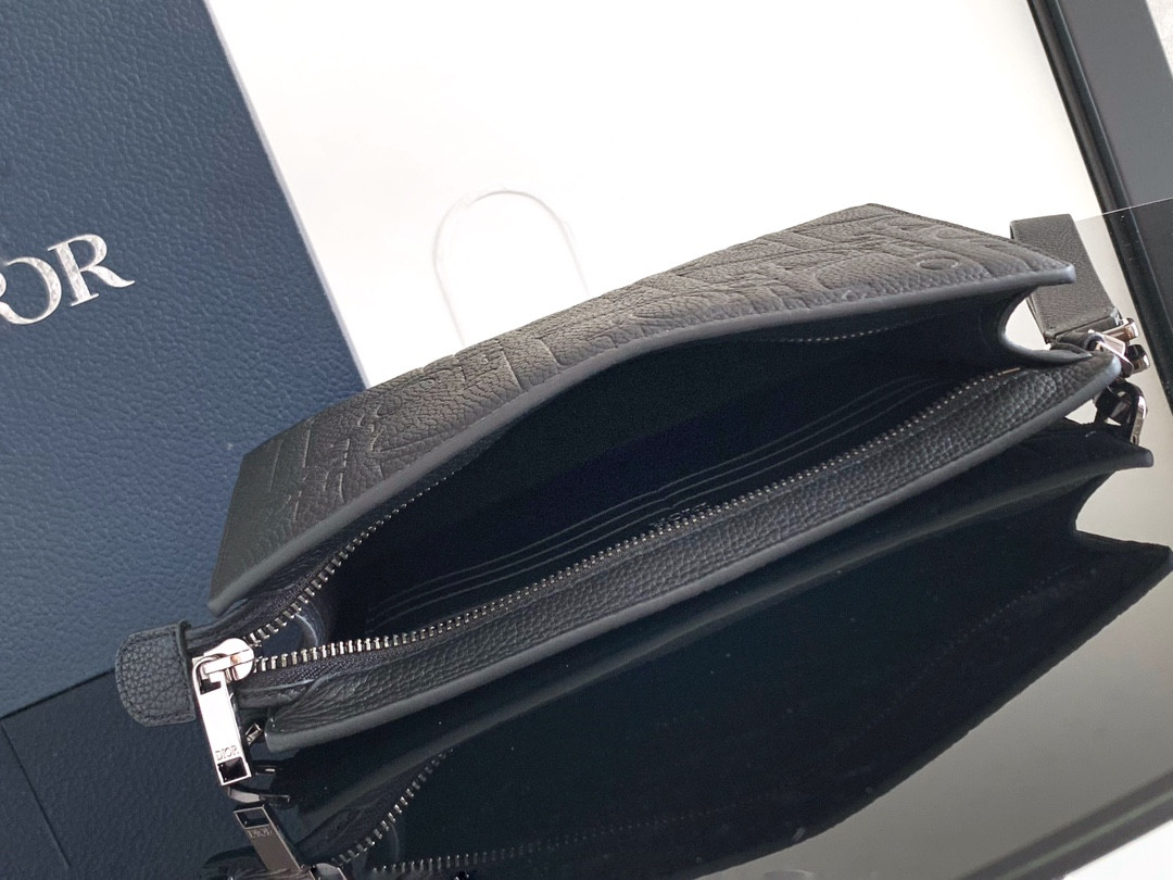 D*or a5 triangle pouch 27 x 19.5 x 6 cm