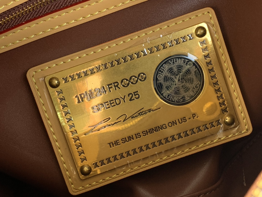 LV SPEEDY BANDOULIÈRE25 M11562