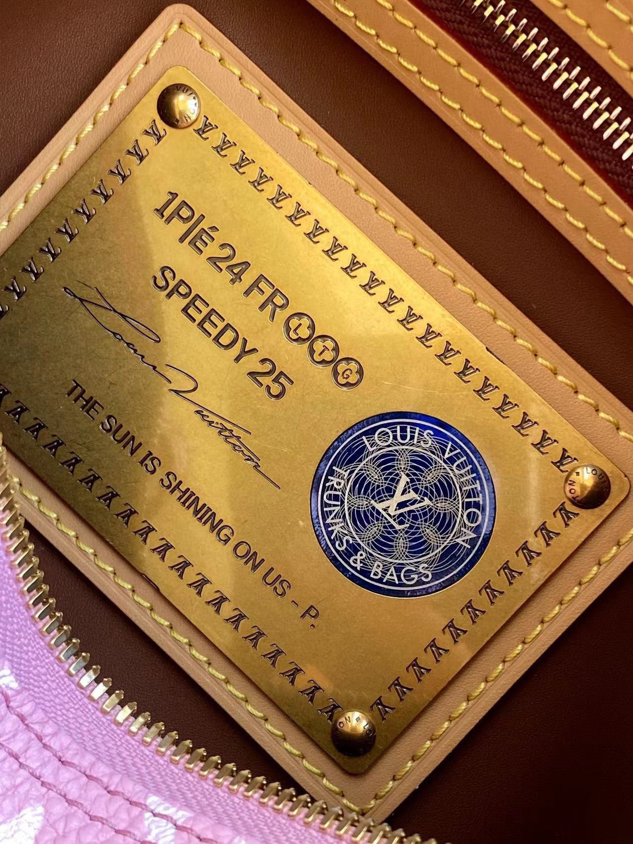 LV SPEEDY BANDOULIÈRE25 M24423