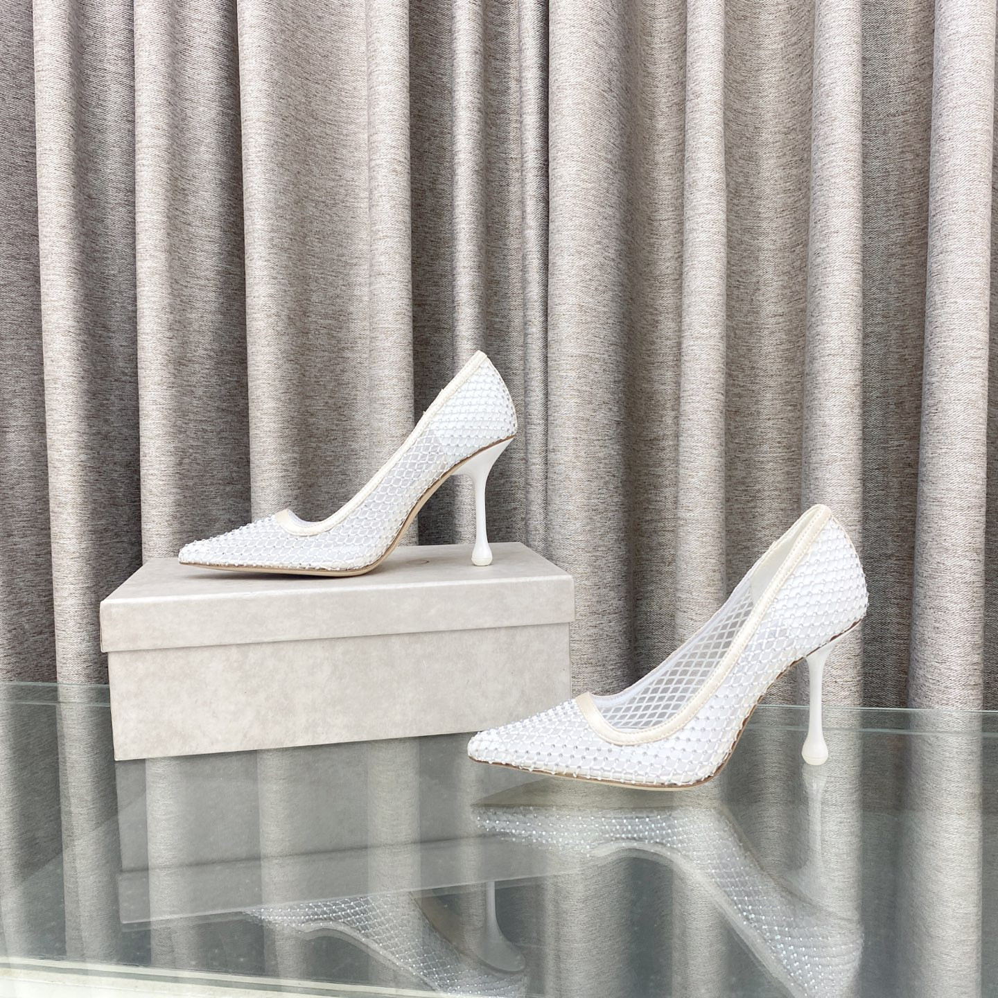 ua Ji*y Ch* ixia mesh pumps 8.5cm